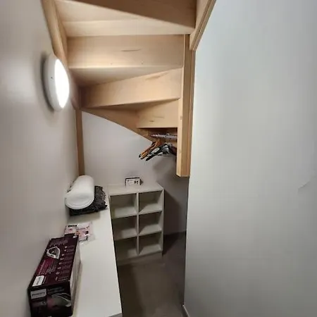 Appartement T4 Duplex Neuf Parking - Aeroport-eurexpo-stade *